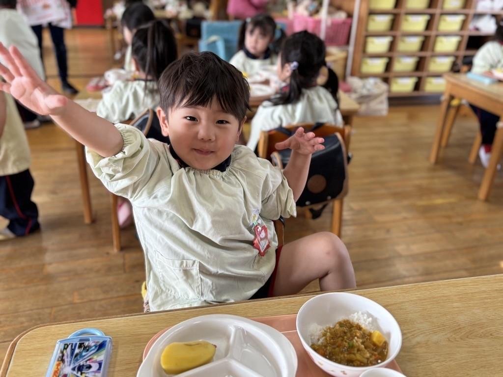 初めての給食🍚